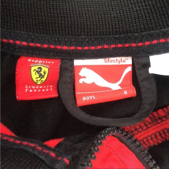 Scuderia Ferrari Puma Boys Jacket🏎️ / Size:6 / Preloved / In Good Condition - Picture 3 of 3